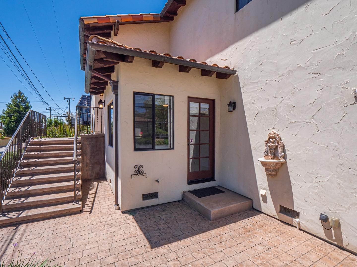 107 Beachgate Way Aptos, CA 95003 - Photo 12 of 95