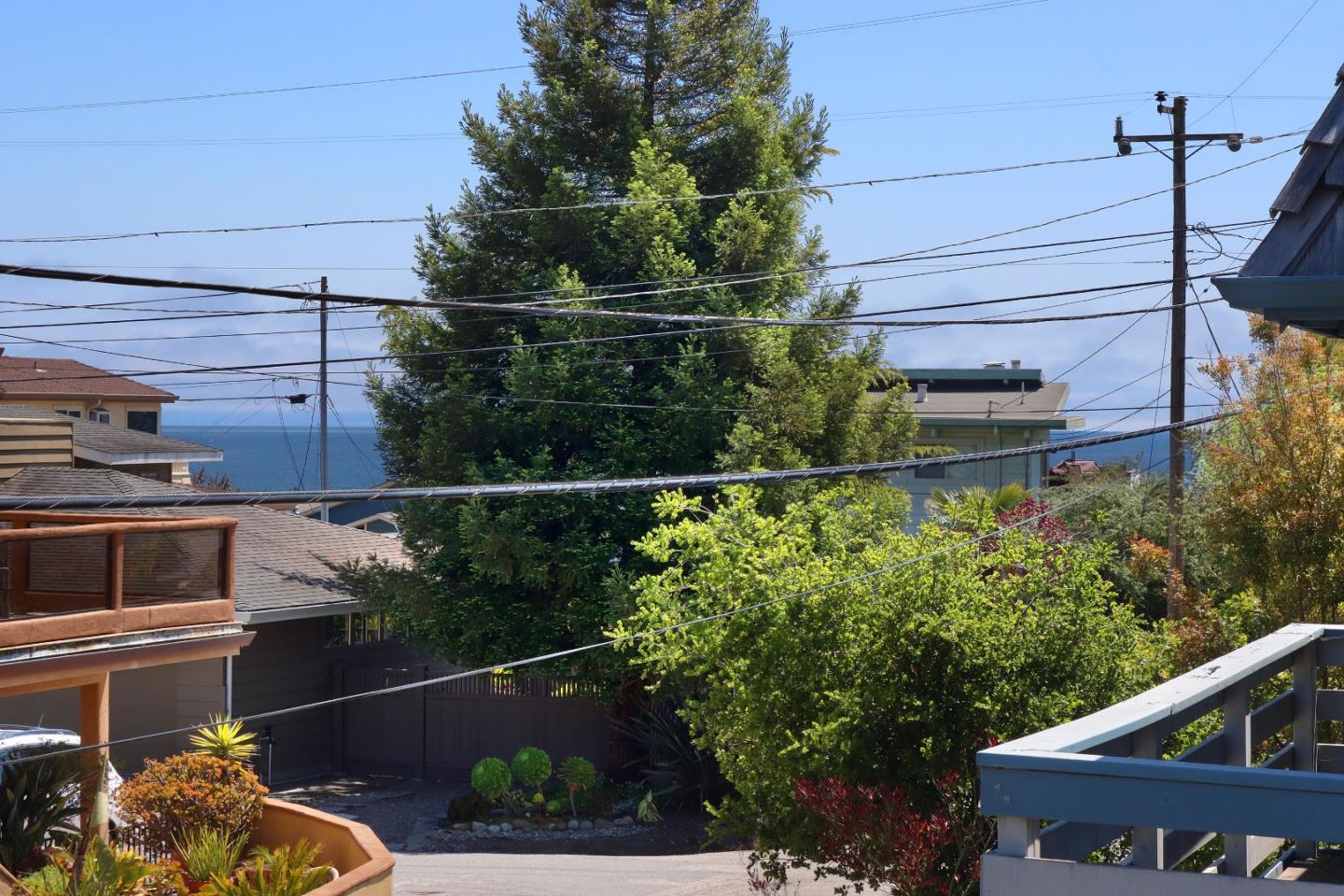 107 Beachgate Way Aptos, CA 95003 - Photo 51 of 95 a view of a back yard