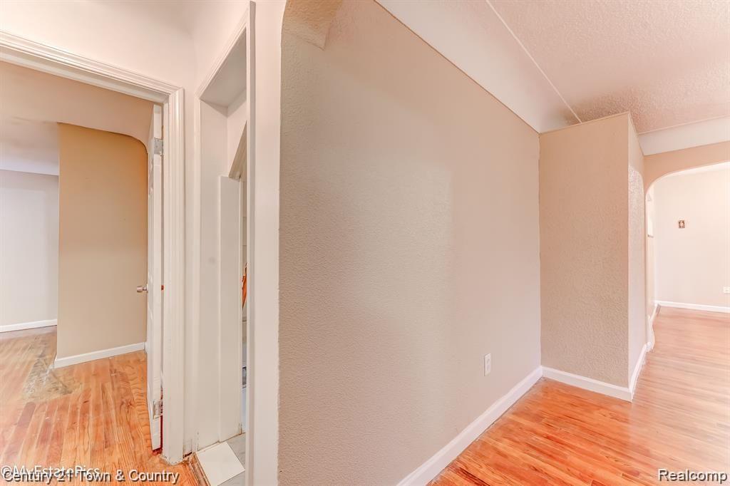 5310 Inkster Road Westland, MI 48186 - Photo 21 of 41