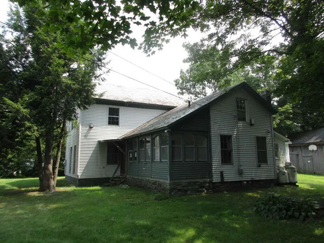 $145,000 | 900 East Main Street, Poultney, VT 05764