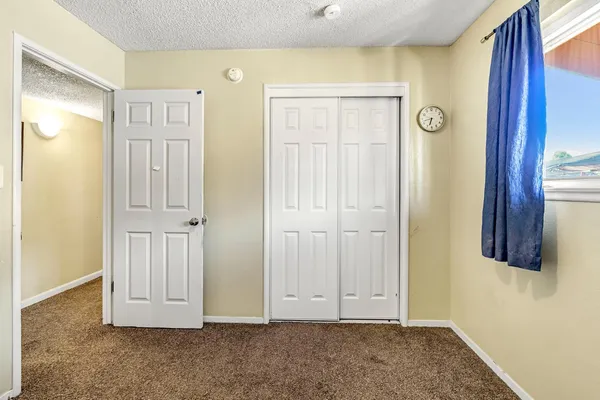 $355,000 | 882 West National Avenue, Clovis, CA 93612