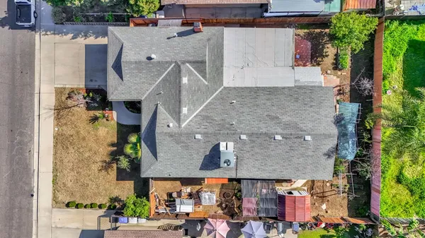 $355,000 | 882 West National Avenue, Clovis, CA 93612