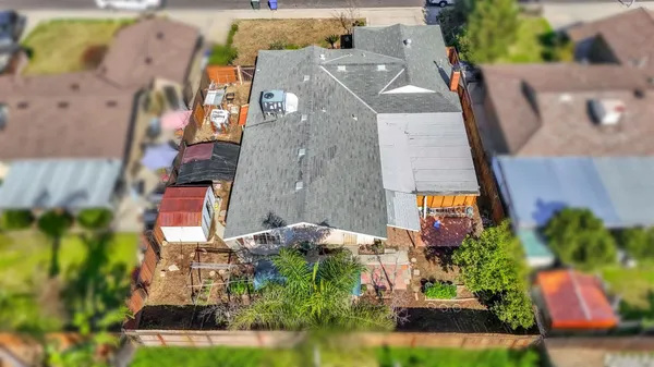 $355,000 | 882 West National Avenue, Clovis, CA 93612