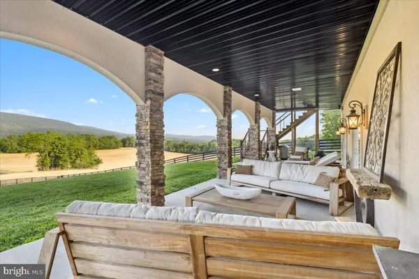 $2,750,000 | 10110 Easterday Court, Hagerstown, MD 21742