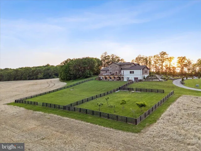 $2,995,000 | 10110 Easterday Court, Hagerstown, MD 21742