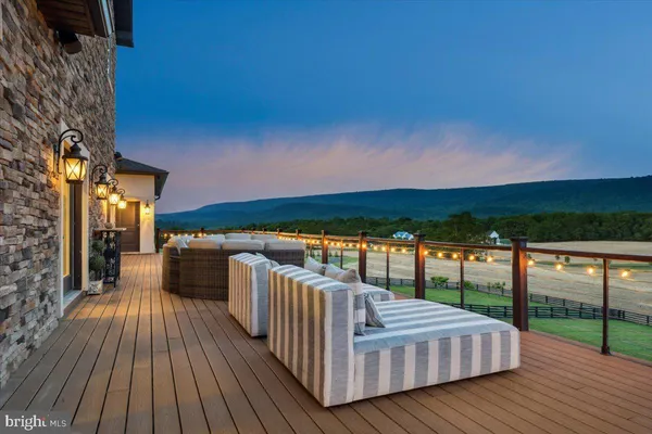 $2,750,000 | 10110 Easterday Court, Hagerstown, MD 21742