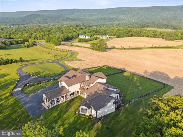 $2,995,000 | 10110 Easterday Court, Hagerstown, MD 21742