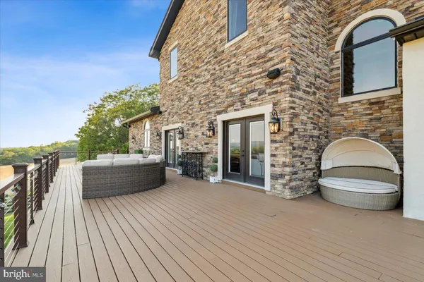 $2,750,000 | 10110 Easterday Court, Hagerstown, MD 21742