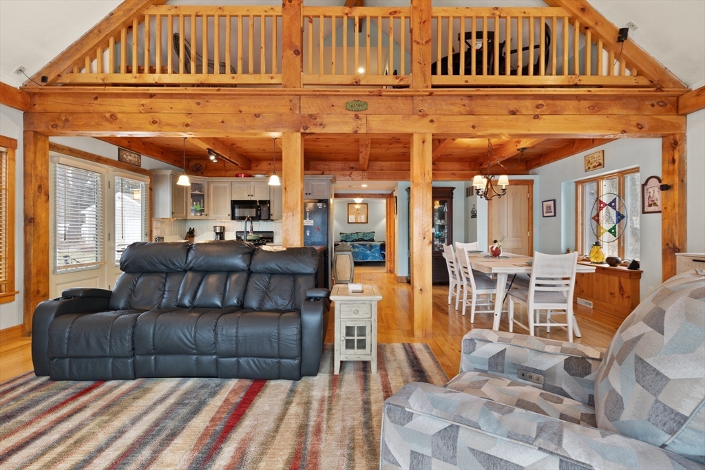 91 Dunstable Road Westford, MA 01886 - Photo 17 of 38 Gallery Image 17
