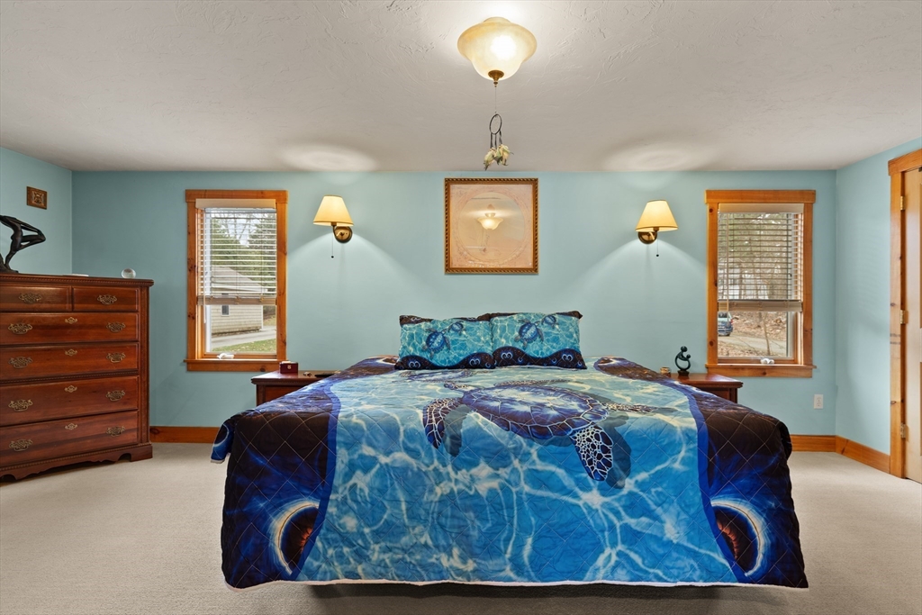91 Dunstable Road Westford, MA 01886 - Photo 18 of 38 Gallery Image 18