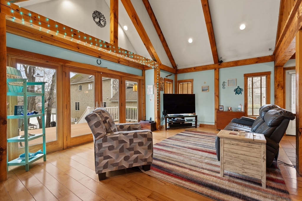 91 Dunstable Road Westford, MA 01886 - Photo 6 of 38 Gallery Image 6
