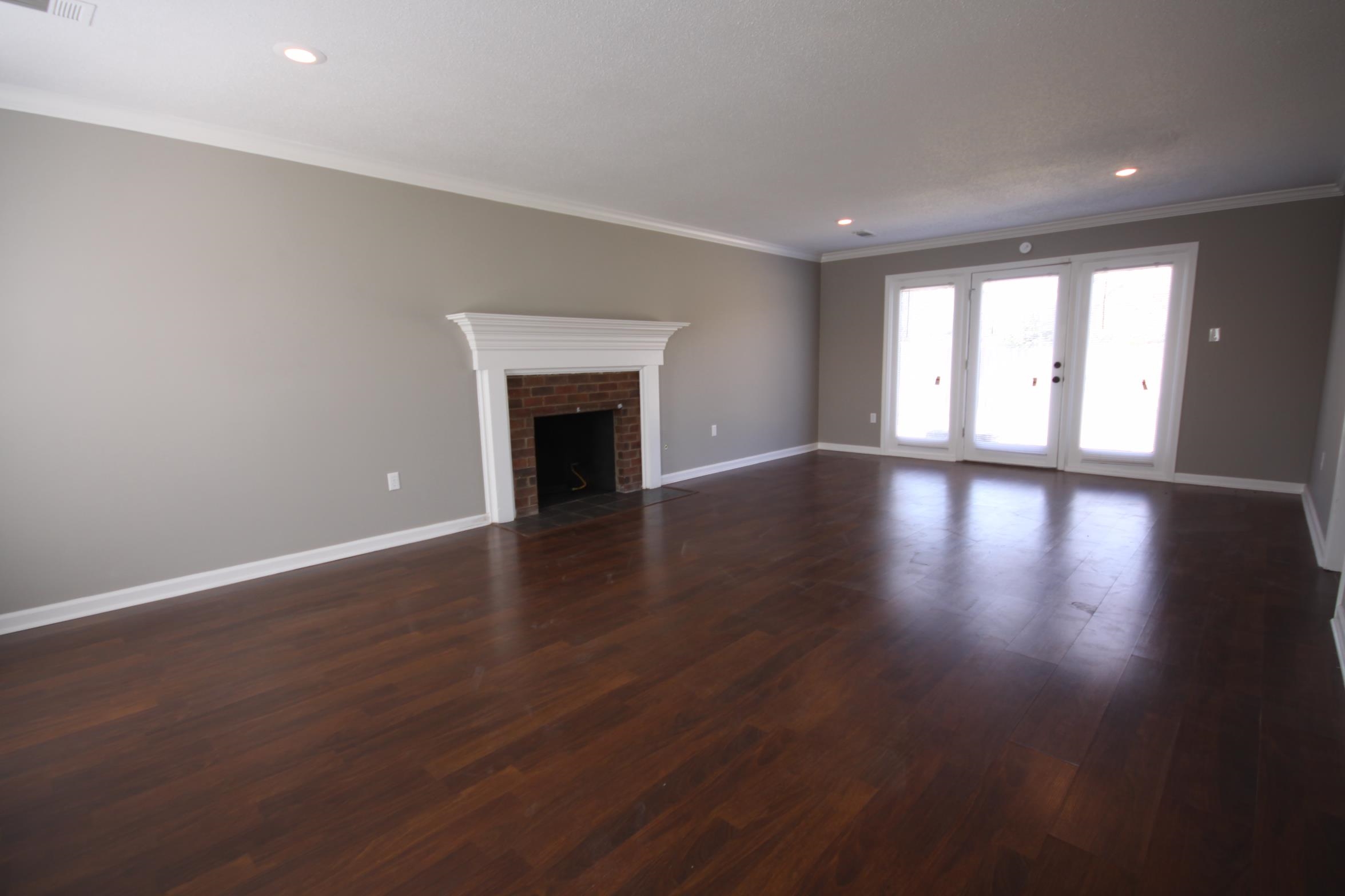 7250 North Old Farm Road Memphis, TN 38125 - Photo 4 of 15 Gallery Image 4