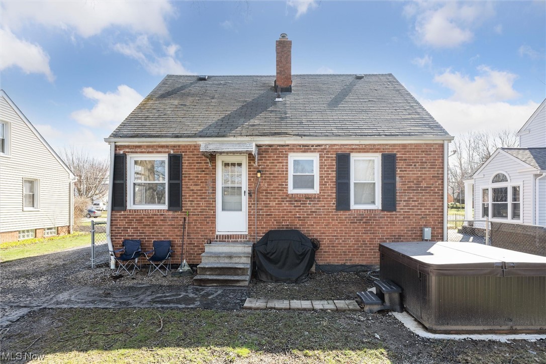 1672 Edgefield Road Lyndhurst, OH 44124 - Photo 29 of 31