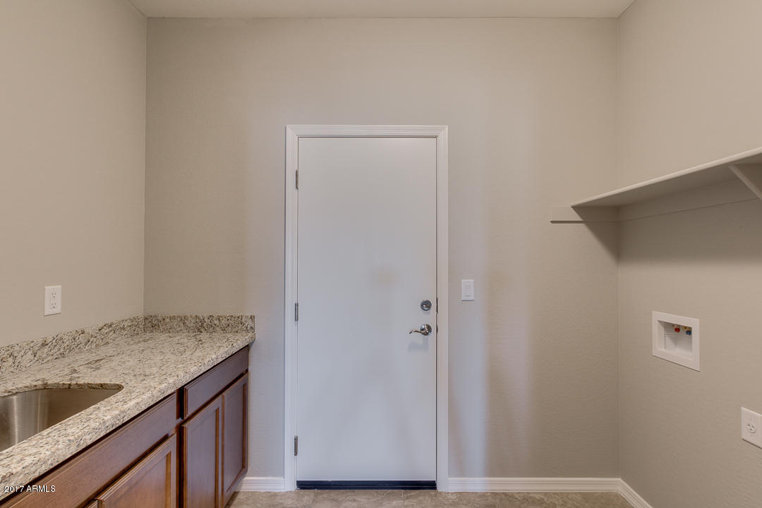 1728 West Tamar Road Phoenix, AZ 85086 - Photo 31 of 34 29 2331 - Laundry room 1