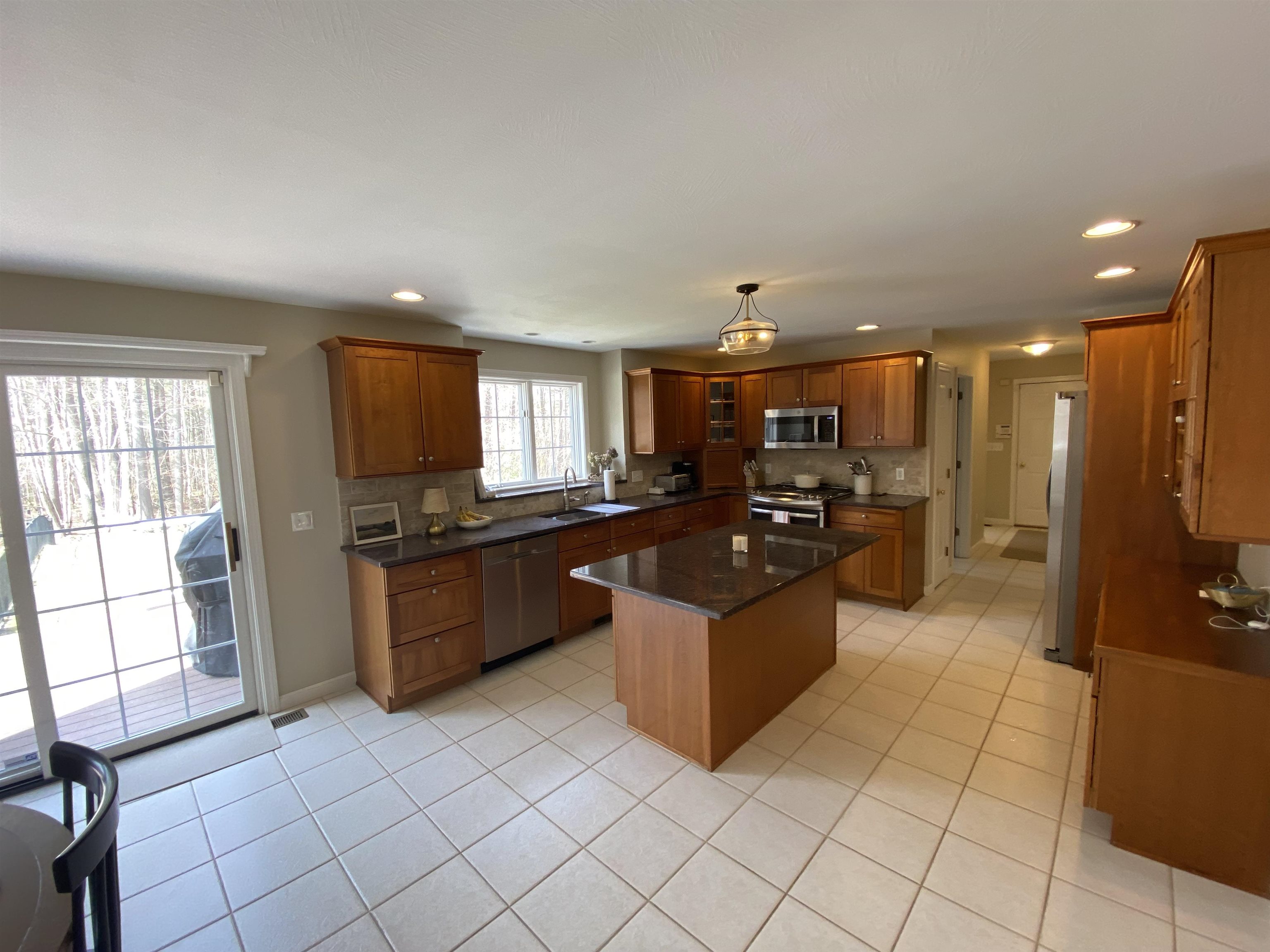 109 Mooar Hill Road Hollis, NH 03049 - Photo 29 of 51