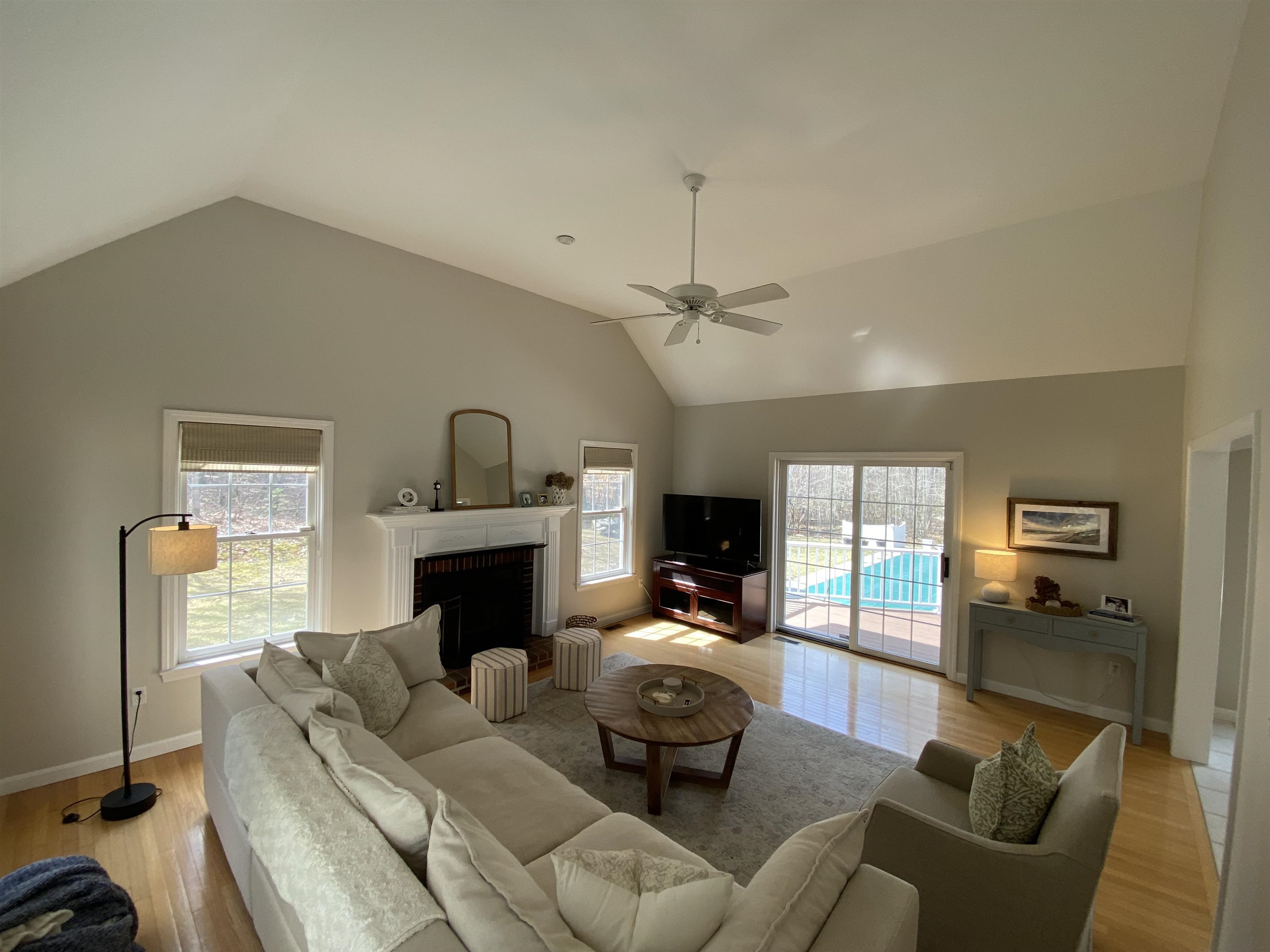 109 Mooar Hill Road Hollis, NH 03049 - Photo 34 of 51
