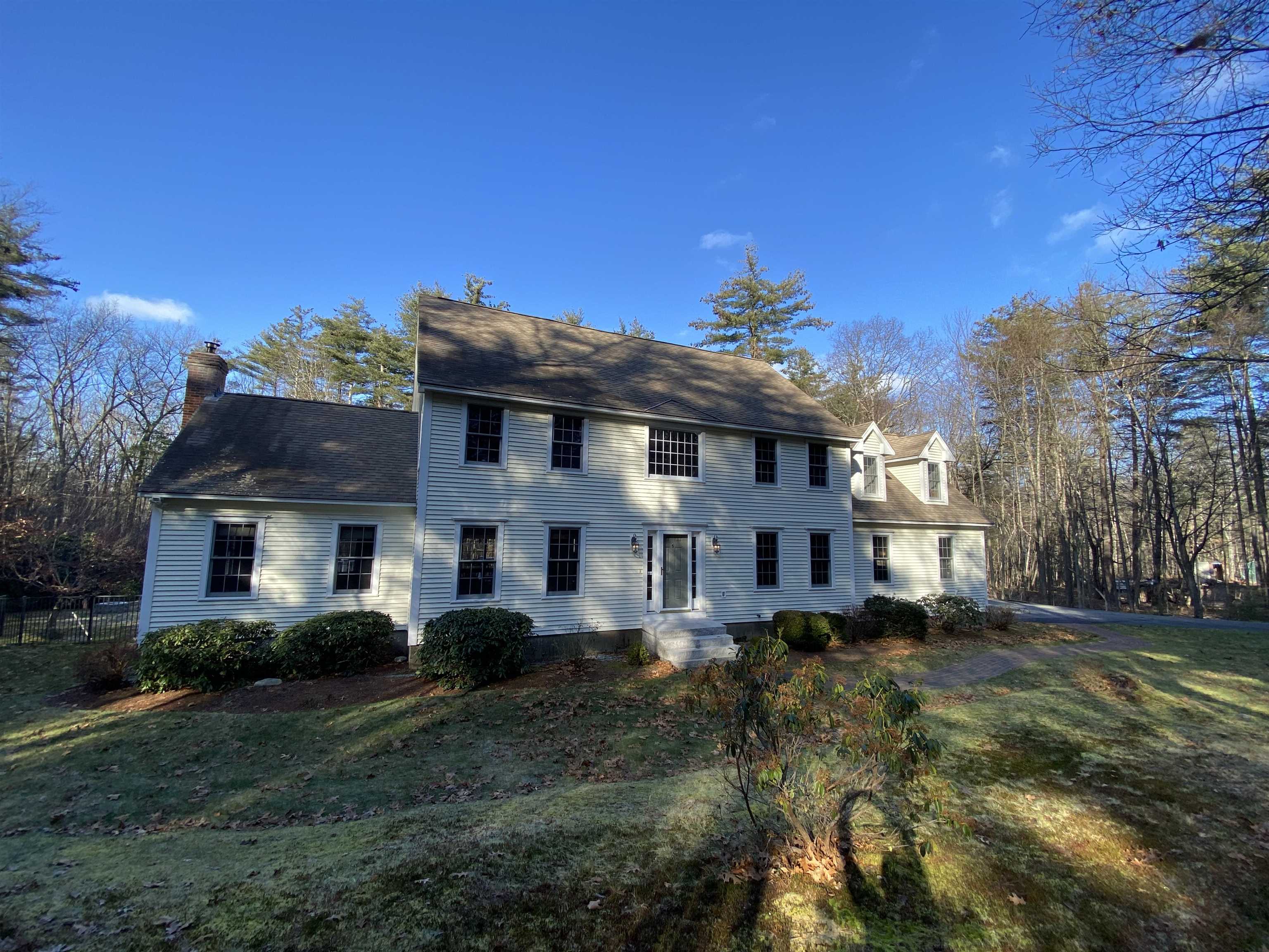 109 Mooar Hill Road Hollis, NH 03049 - Photo 5 of 51