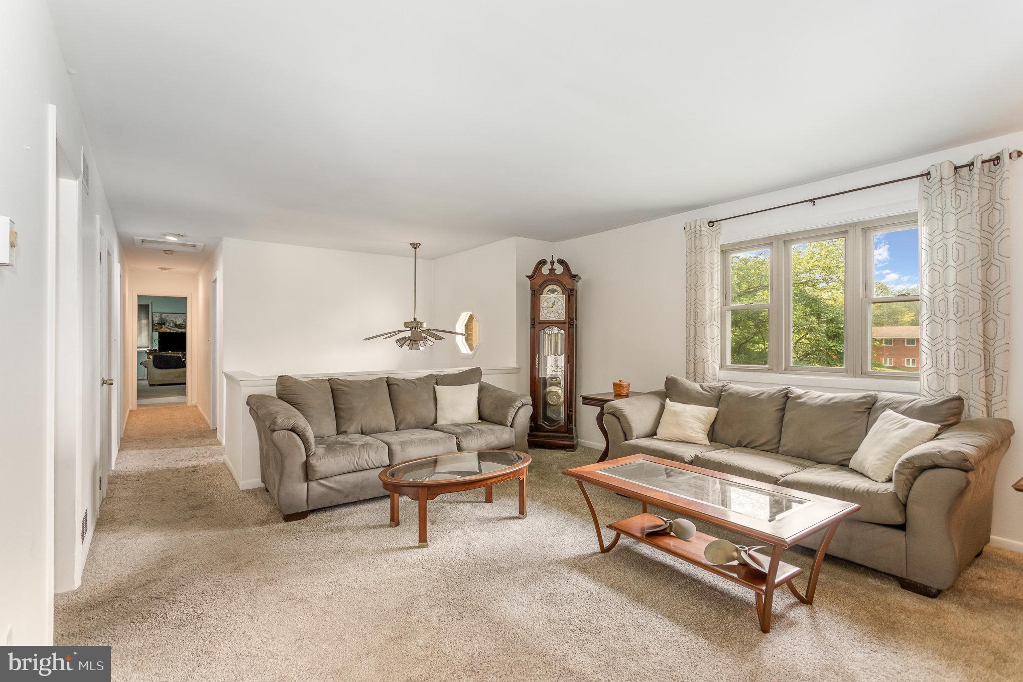 53 Cherokee Road Willow Street, PA 17584 - Photo 3 of 35 Main Level Living Space