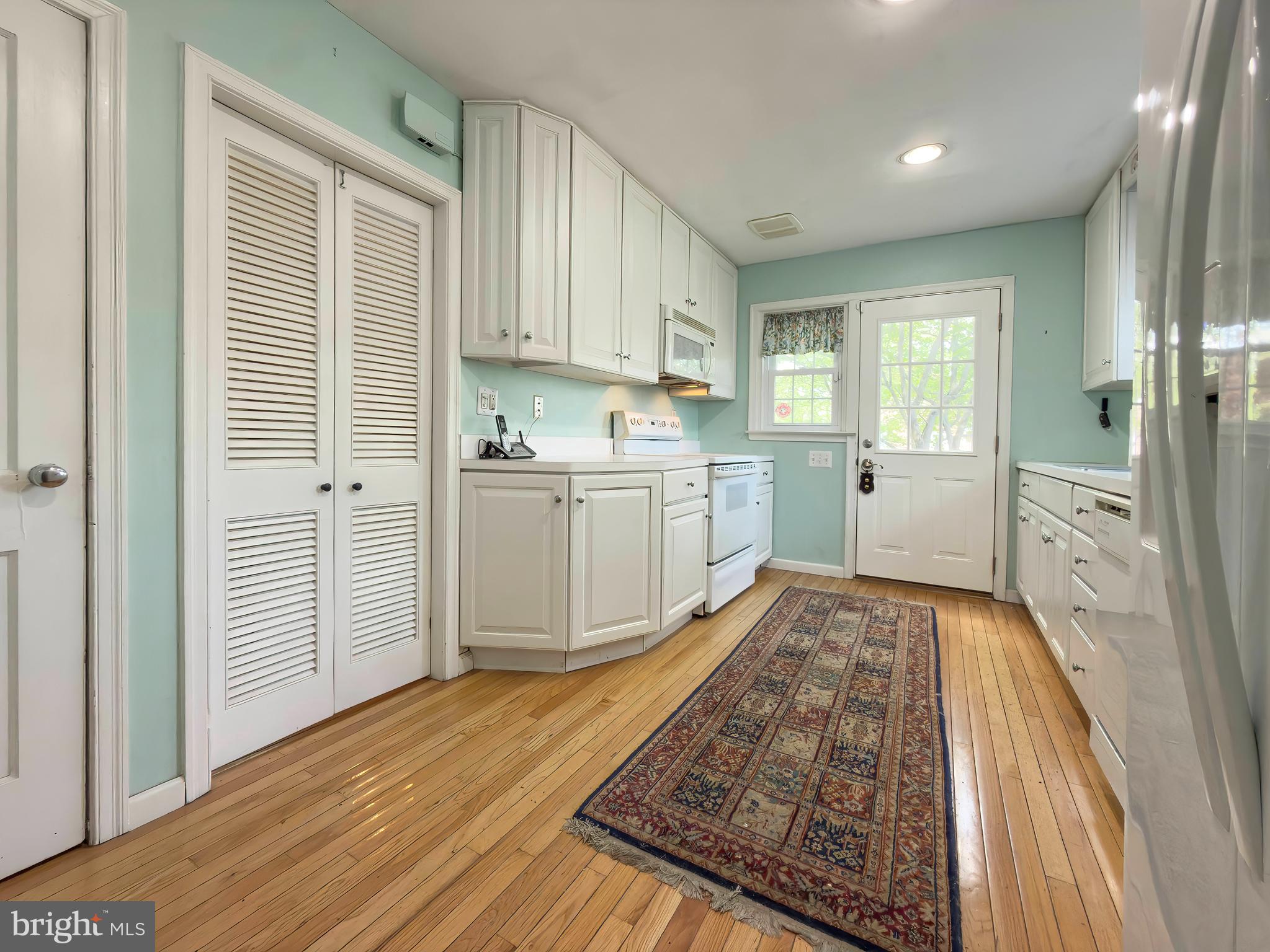 1522 James Road Wynnewood, PA 19096 - Photo 9 of 21 a view of a kitchen with electric appliances