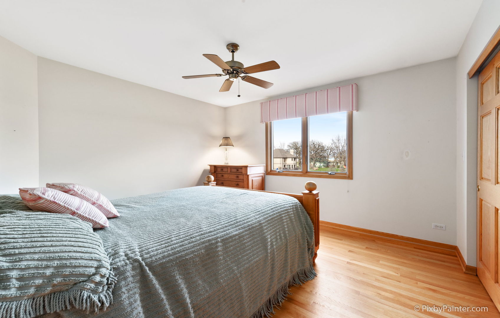 8214 Harmony Hill Road Marengo, IL 60152 - Photo 25 of 34 a bedroom with a bed and a window
