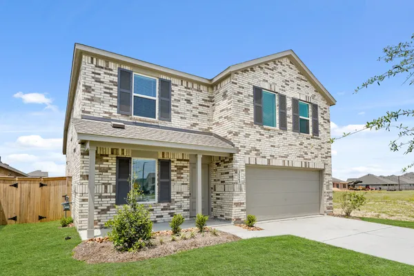 $2,300 | 3523 Atlas Pt Lane, Angleton, TX 77515