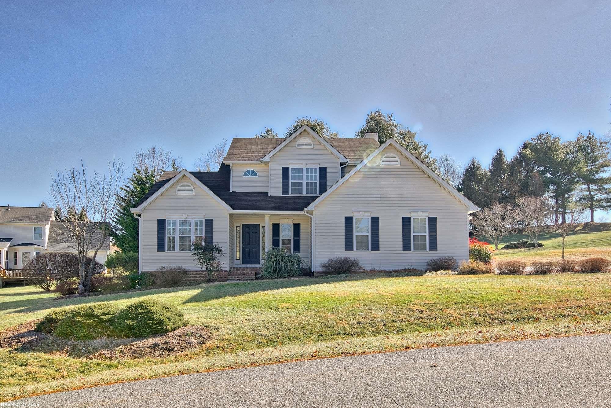 503 Meadow Ridge Radford, VA 24141 - Photo 3 of 52 Gallery Image 3