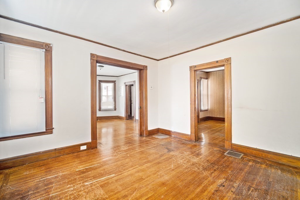 137 Marion Street Springfield, MA 01109 - Photo 11 of 22 Gallery Image 11