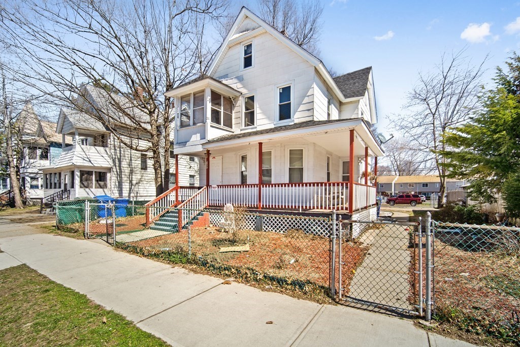 137 Marion Street Springfield, MA 01109 - Photo 2 of 22 Gallery Image 2