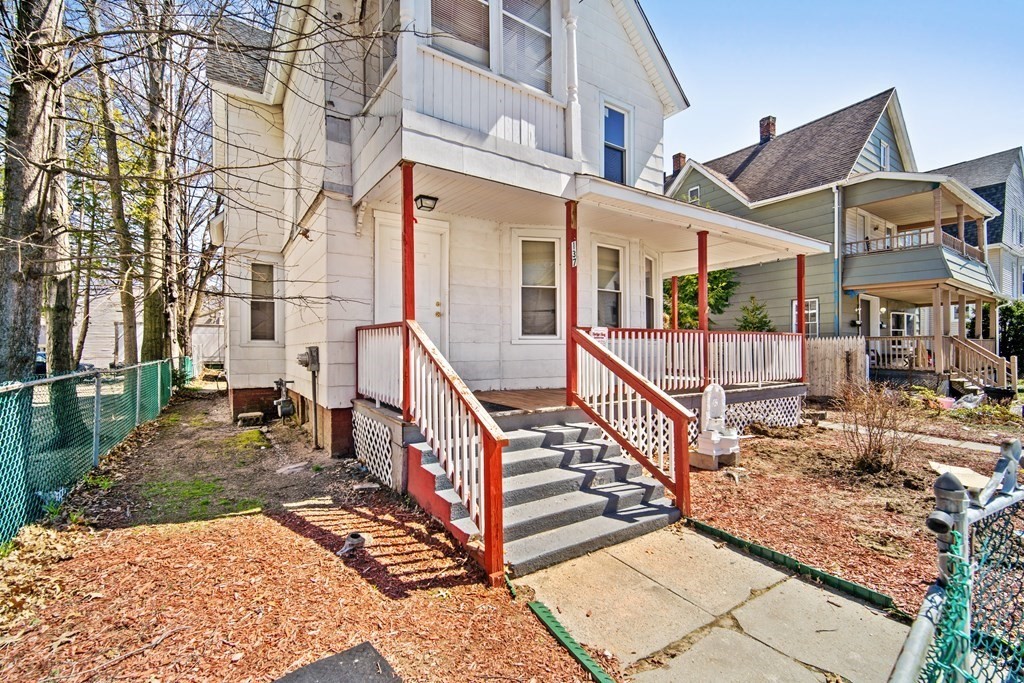 137 Marion Street Springfield, MA 01109 - Photo 4 of 22 Gallery Image 4