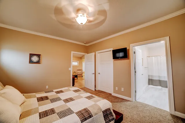 $325,000 | 558 Martin Avenue, Watseka, IL 60970