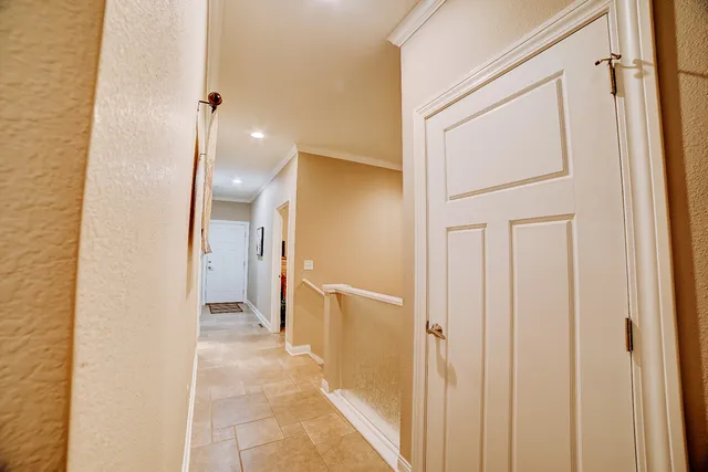 $325,000 | 558 Martin Avenue, Watseka, IL 60970