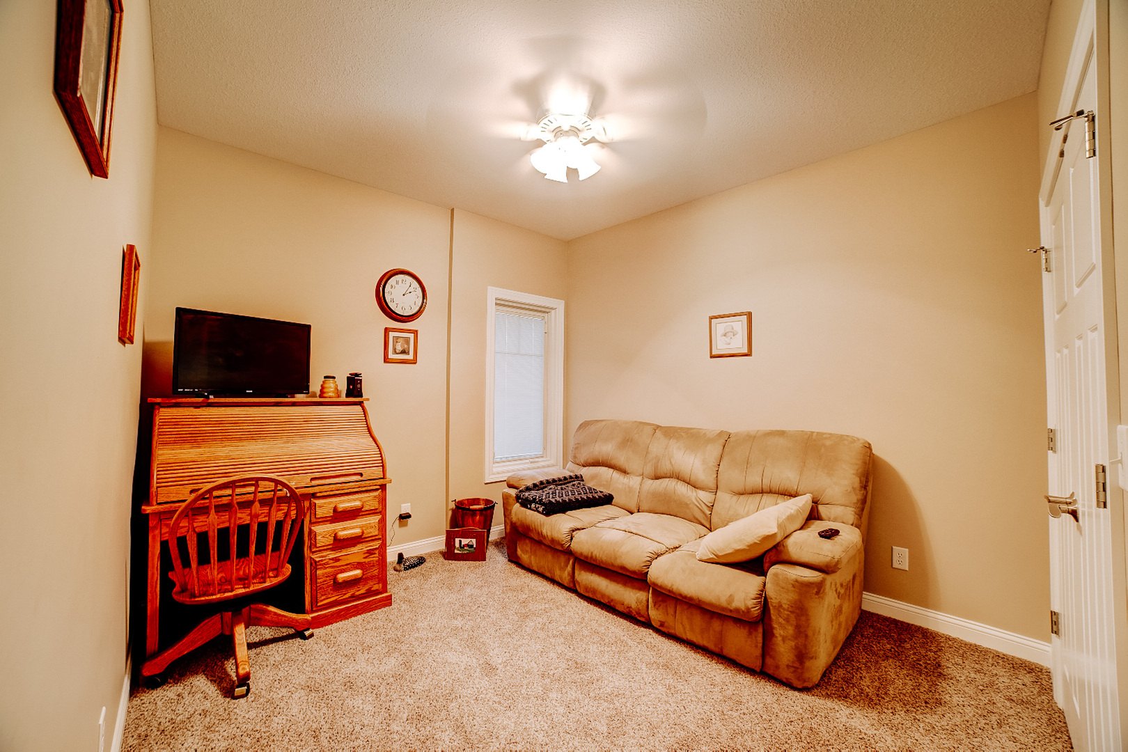 558 Martin Avenue Watseka, IL 60970 - Photo 28 of 59