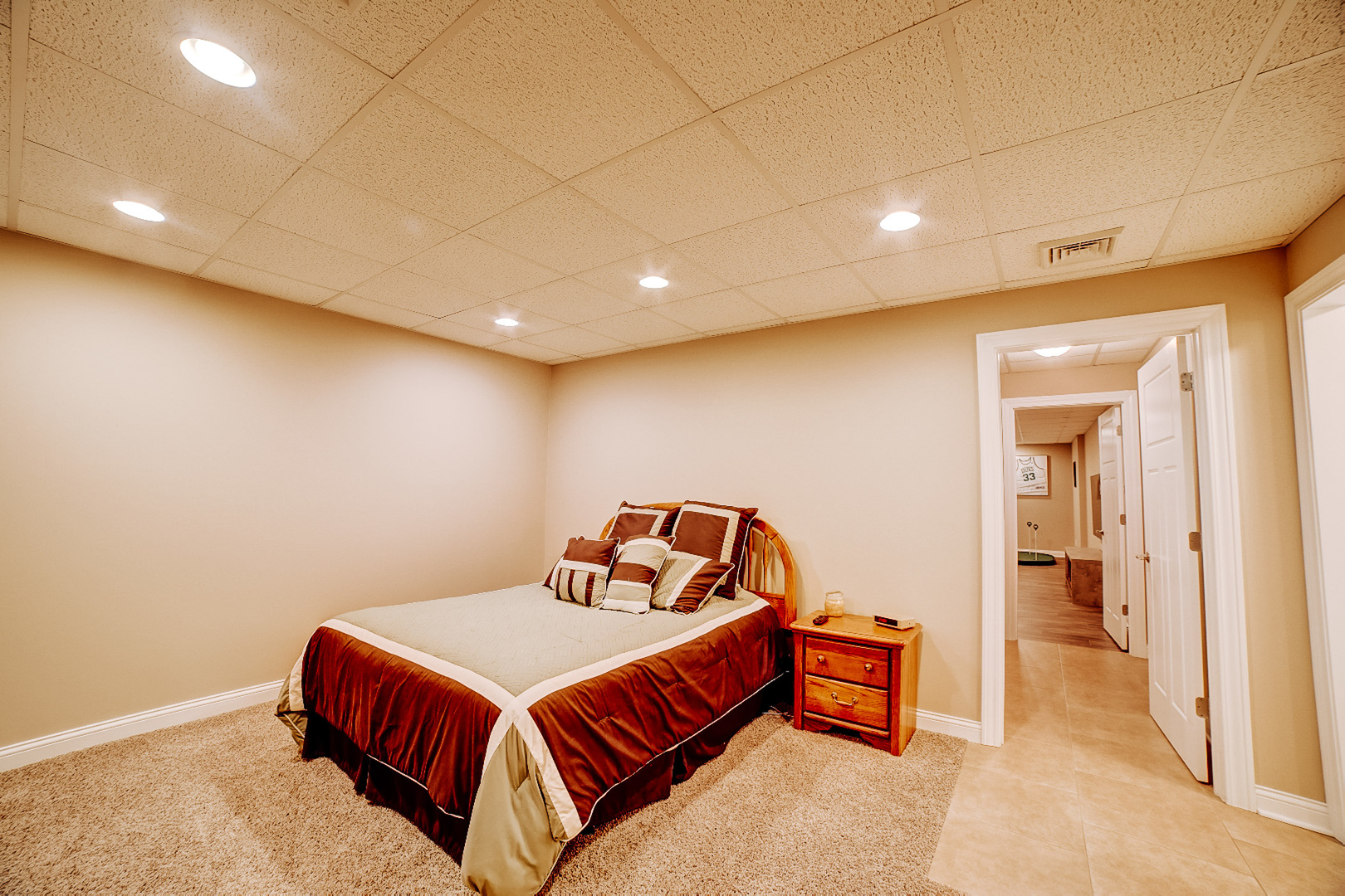 558 Martin Avenue Watseka, IL 60970 - Photo 36 of 59