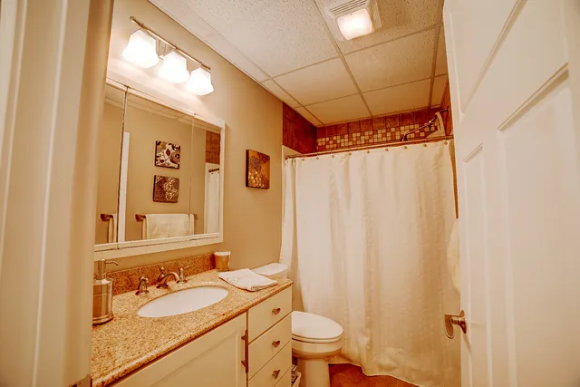 $325,000 | 558 Martin Avenue, Watseka, IL 60970