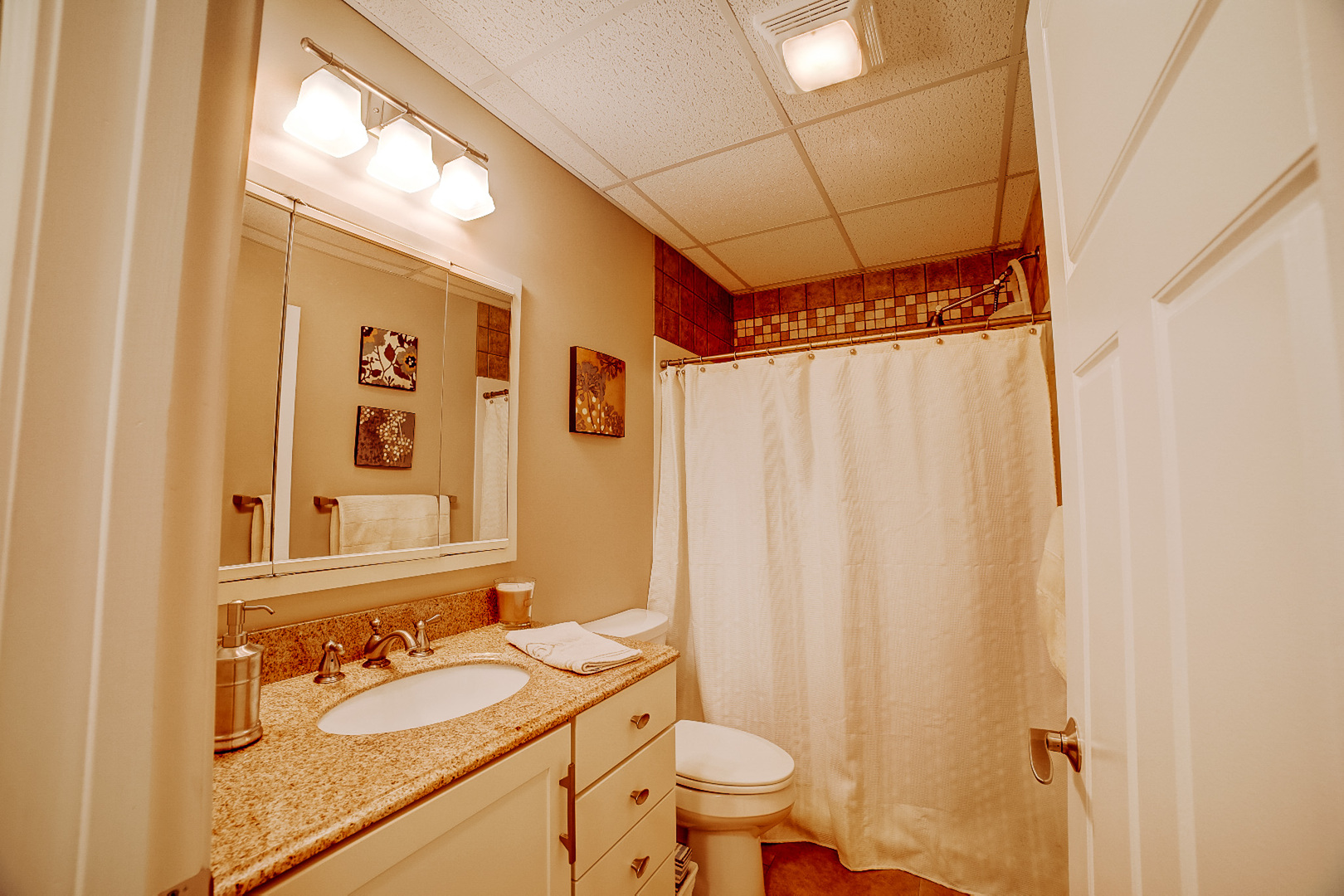 558 Martin Avenue Watseka, IL 60970 - Photo 39 of 59