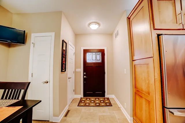 $325,000 | 558 Martin Avenue, Watseka, IL 60970