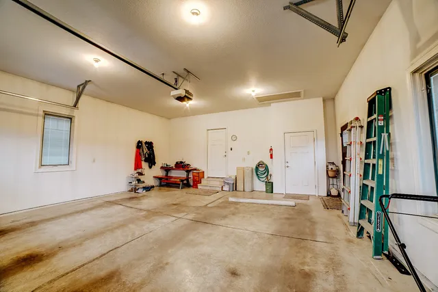 $325,000 | 558 Martin Avenue, Watseka, IL 60970