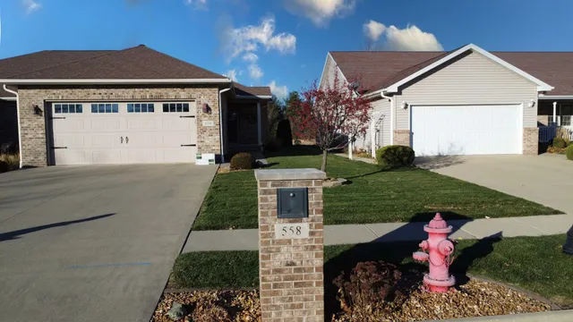 $325,000 | 558 Martin Avenue, Watseka, IL 60970