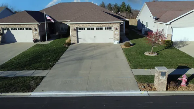 $325,000 | 558 Martin Avenue, Watseka, IL 60970