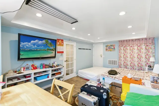 $2,290,000 | 54 Eastwood Drive, San Francisco, CA 94112