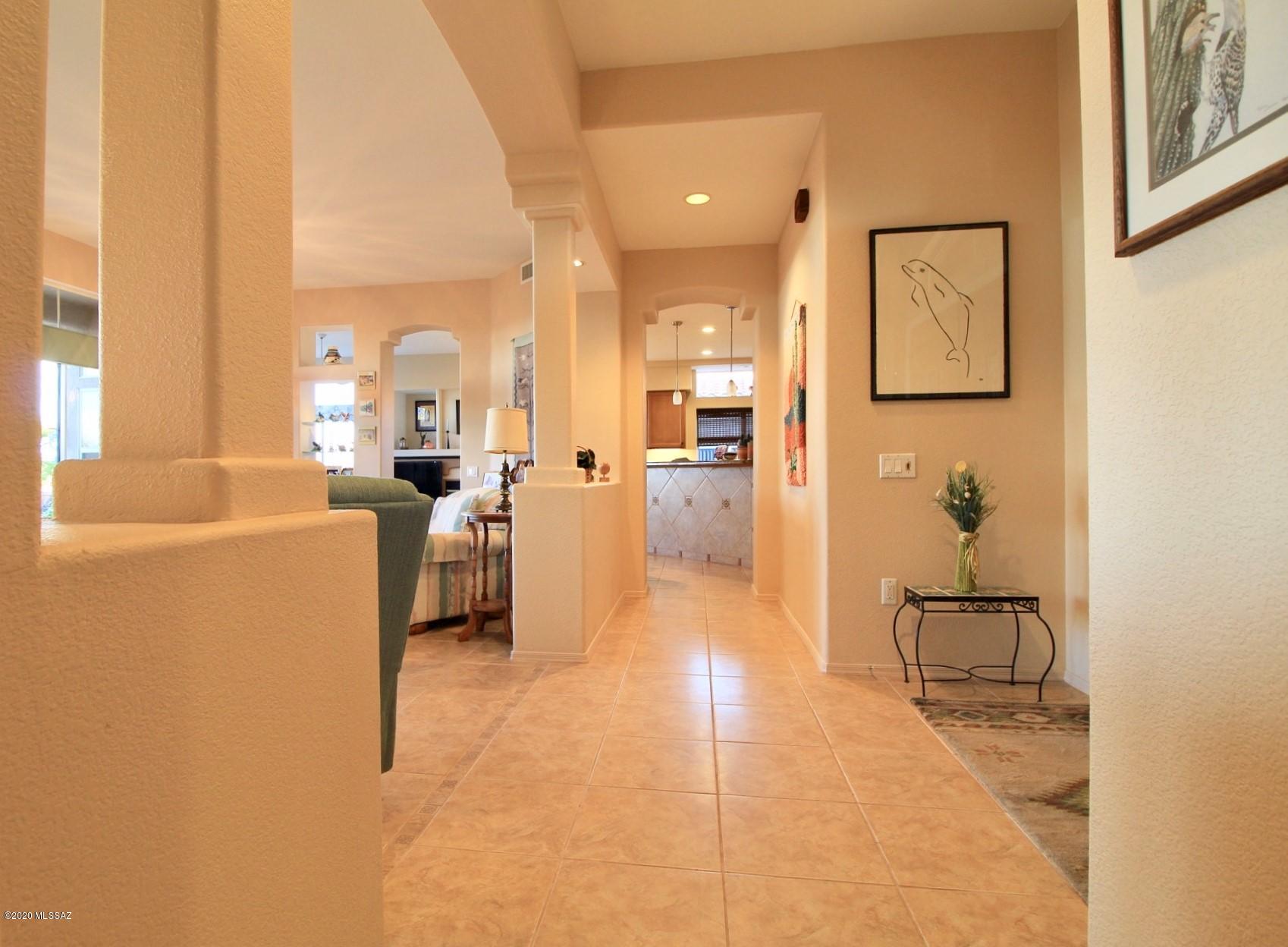 1669 East Crown Ridge Way Tucson, AZ 85755 - Photo 8 of 29