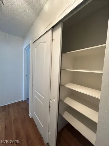 $1,975 | 6236 Silverfield Drive, Las Vegas, NV 89103