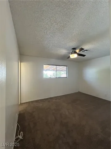 $1,975 | 6236 Silverfield Drive, Las Vegas, NV 89103