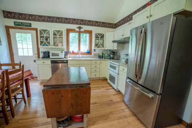 $999,000 | 151 Holland Road, Dover, VT 05341