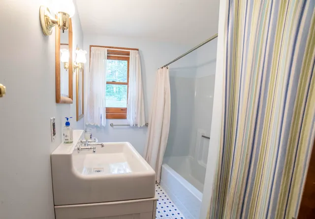 $999,000 | 151 Holland Road, Dover, VT 05341