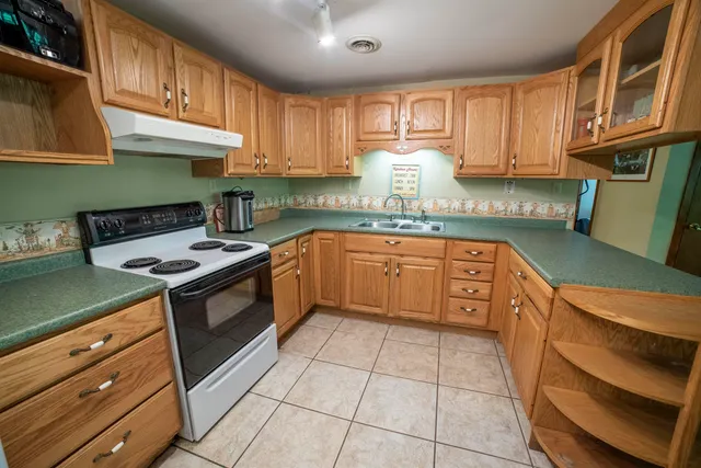 $999,000 | 151 Holland Road, Dover, VT 05341