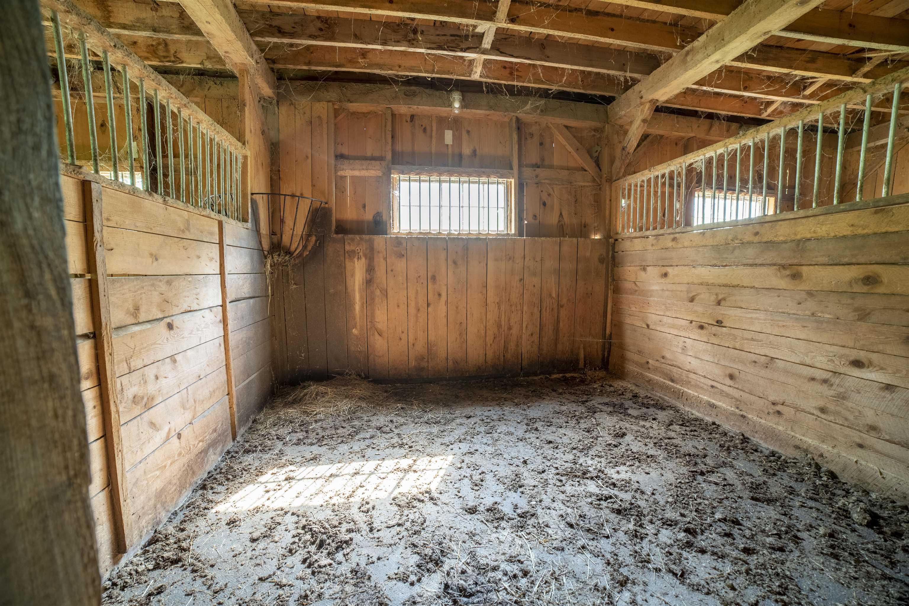 151 Holland Road Dover, VT 05341 - Photo 4 of 47