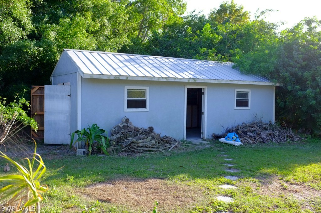 4513 Courtney Road St. James City, FL 33956 - Photo 16 of 20 Gallery Image 16