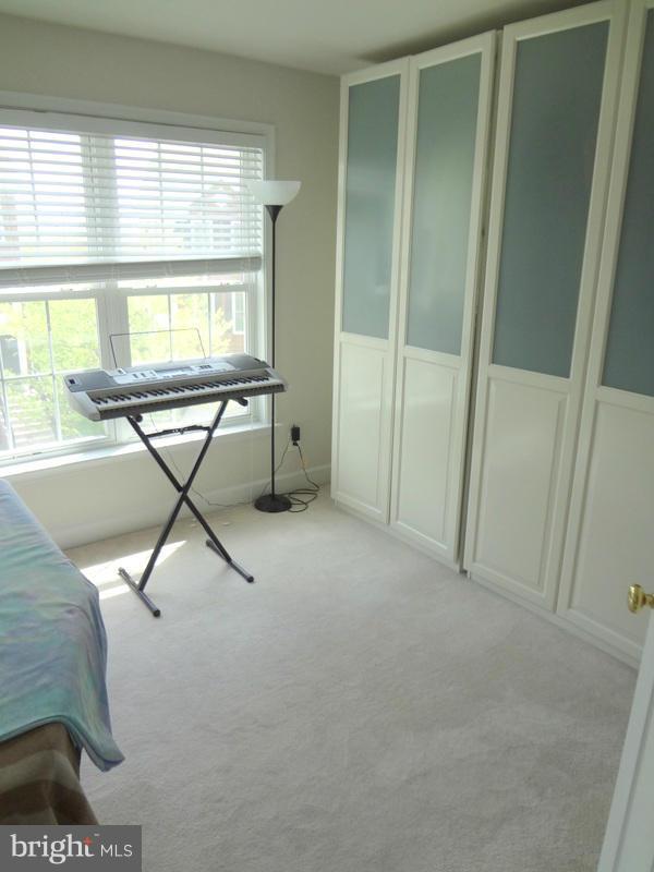 9278 Laurel Ridge Crossing Road Lorton, VA 22079 - Photo 19 of 30 Bedroom