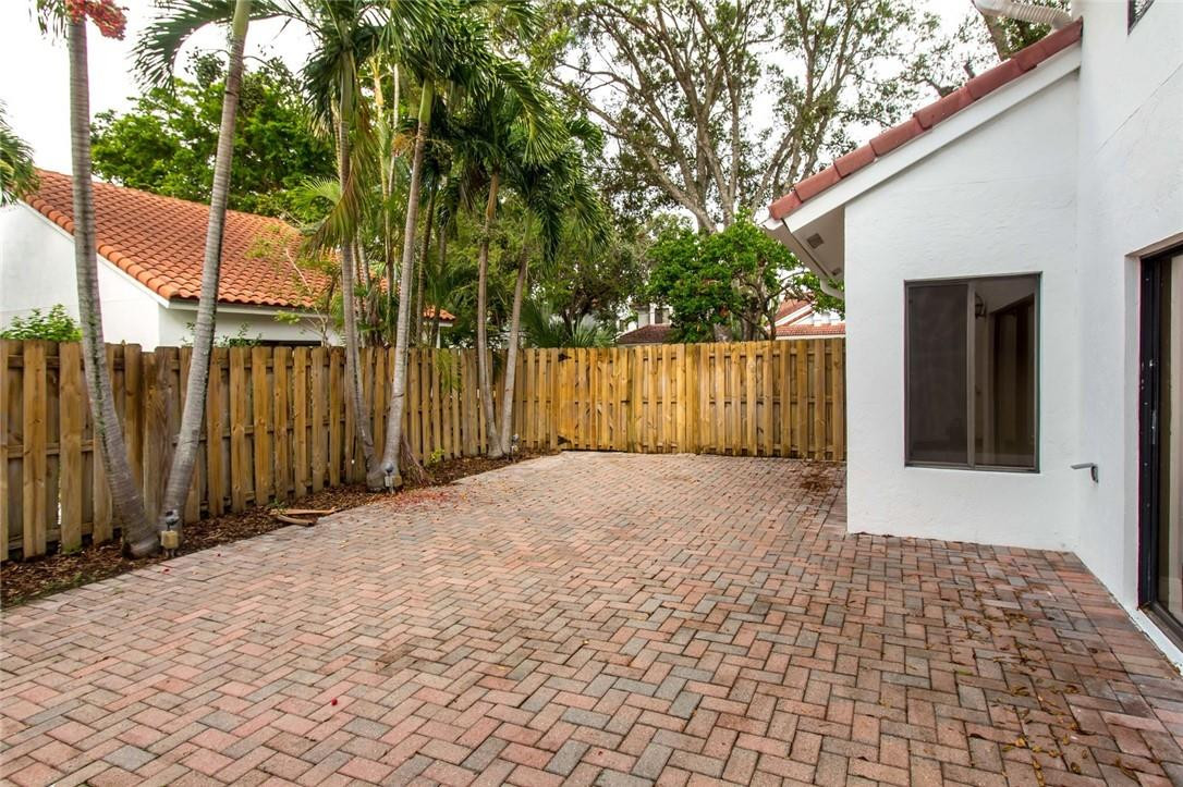 21726 Cromwell Circle Boca Raton, FL 33486 - Photo 27 of 43 Photo 27